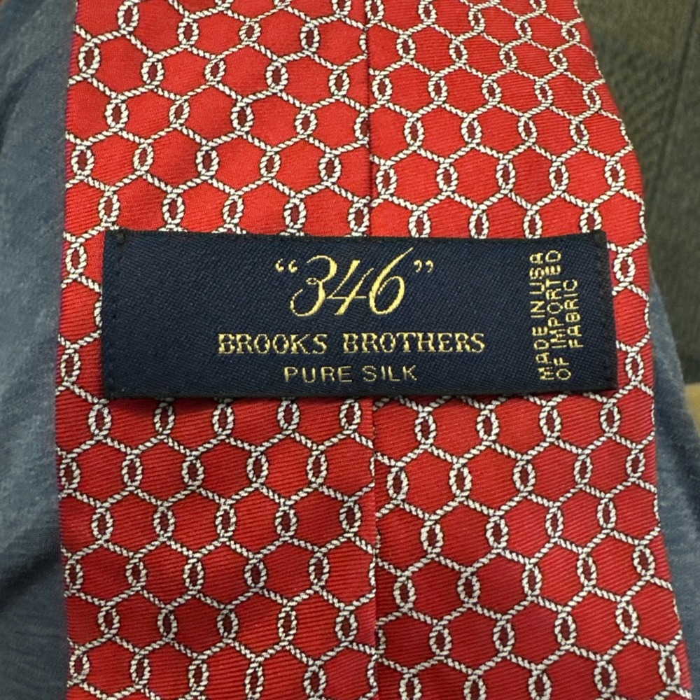 346 BROOKS BROTHER 100% Silk‎ Red Silver Chain Link Tie NEW USA Made